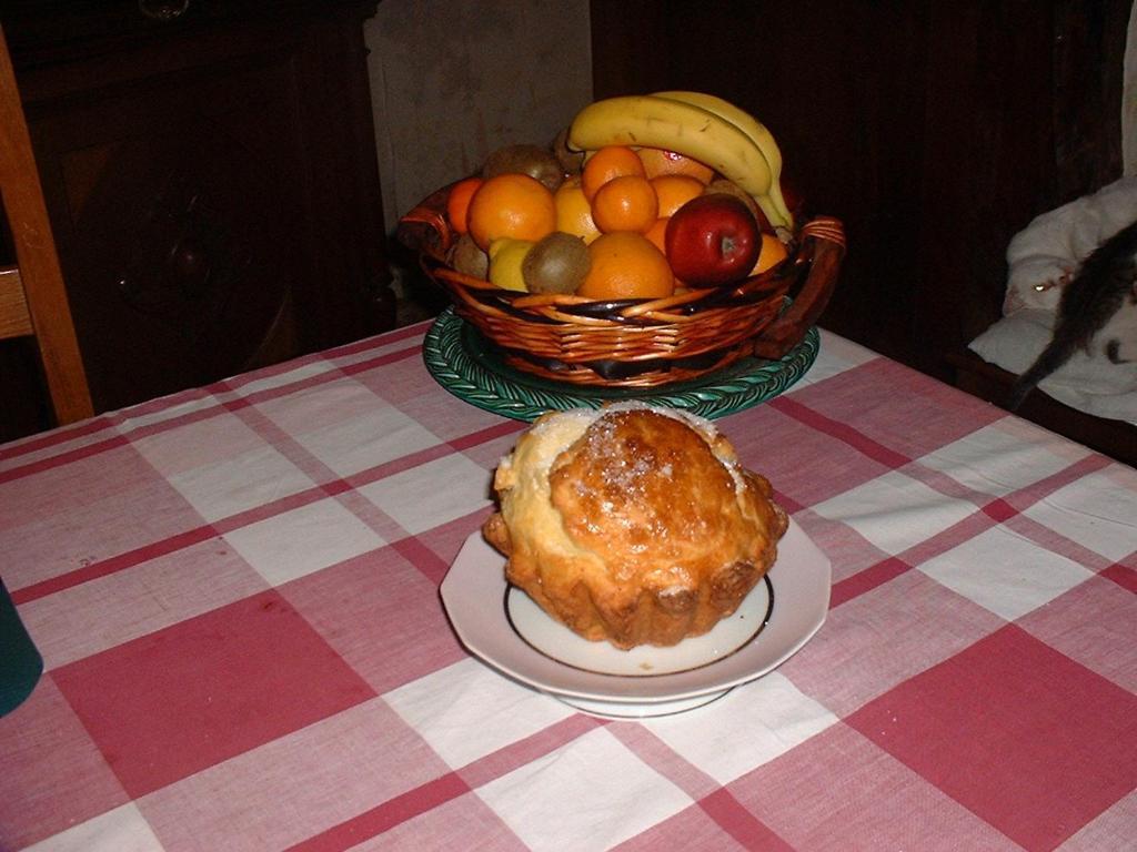 Domaine De La Dame De Lauriere Bed & Breakfast Solignac Екстериор снимка