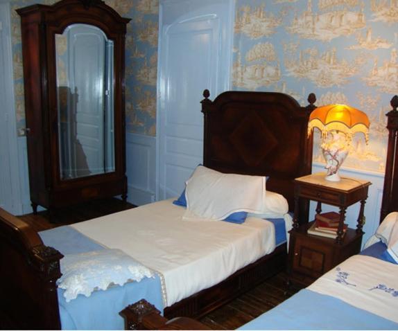 Domaine De La Dame De Lauriere Bed & Breakfast Solignac Стая снимка